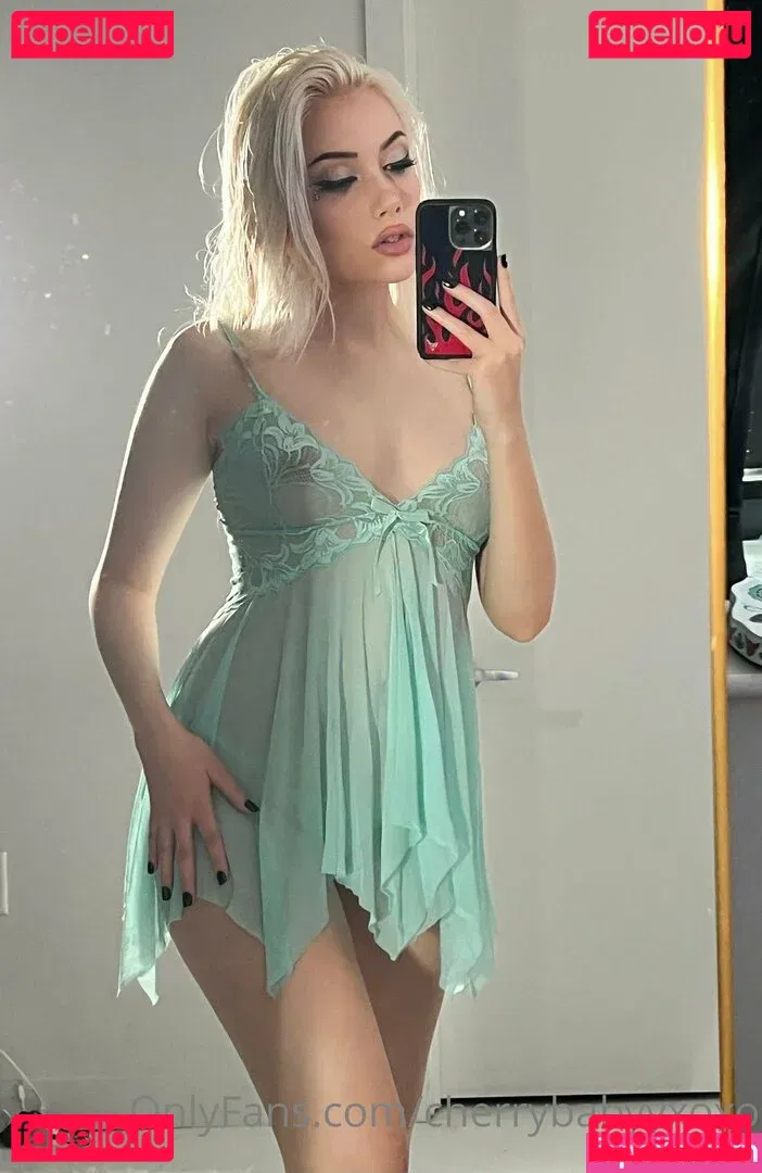 cherrybabyyxoxo Onlyfans Photo Gallery 
