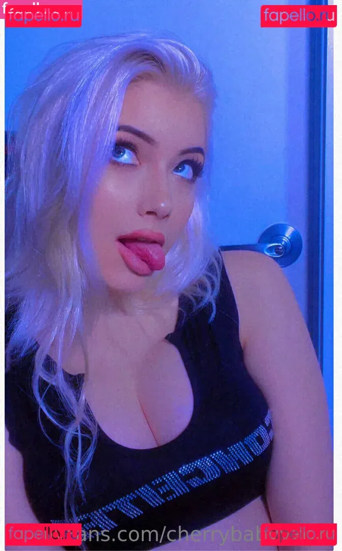 cherrybabyyxoxo Onlyfans Photo Gallery 