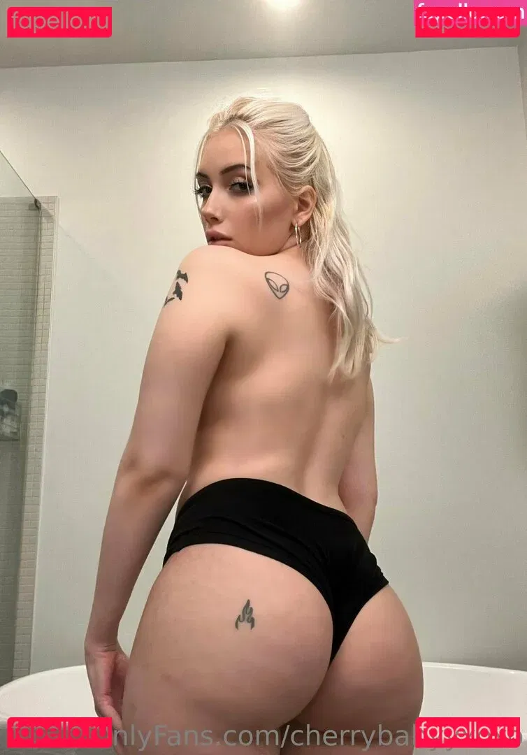 cherrybabyyxoxo Onlyfans Photo Gallery 