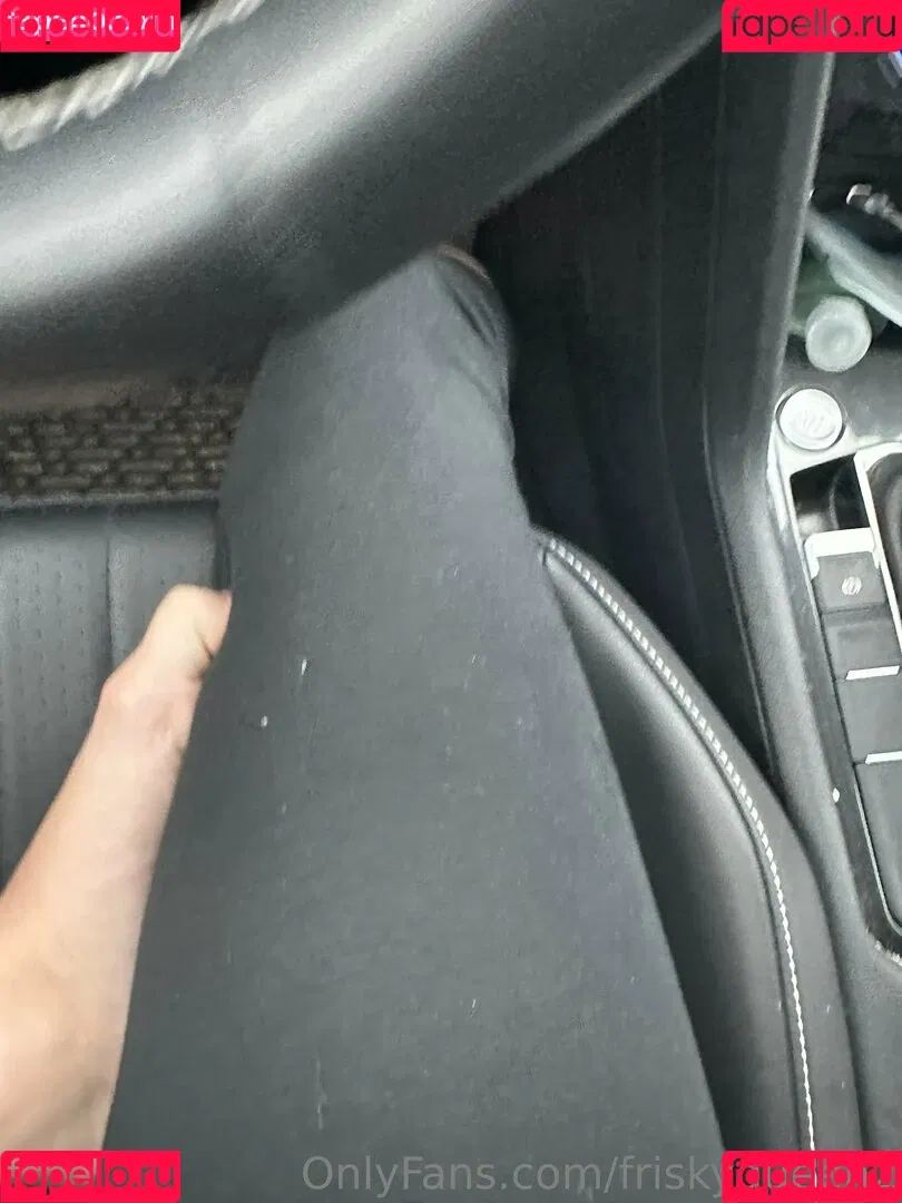 friskyqueen2 Onlyfans Photo Gallery 