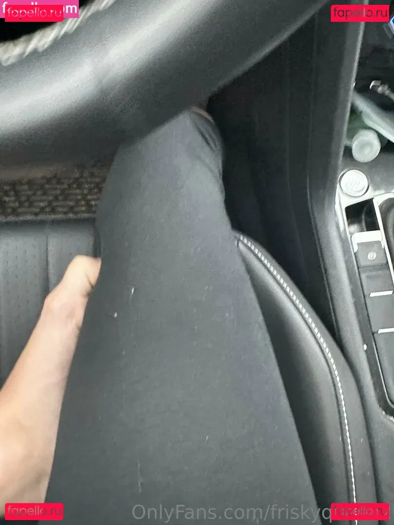 friskyqueen2 Onlyfans Photo Gallery 