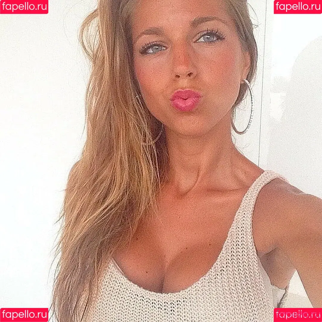 Maddy Burciaga Onlyfans Photo Gallery 