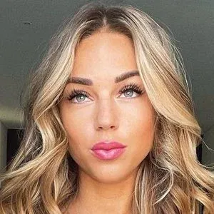 Maddy Burciaga Onlyfans Photo Gallery 