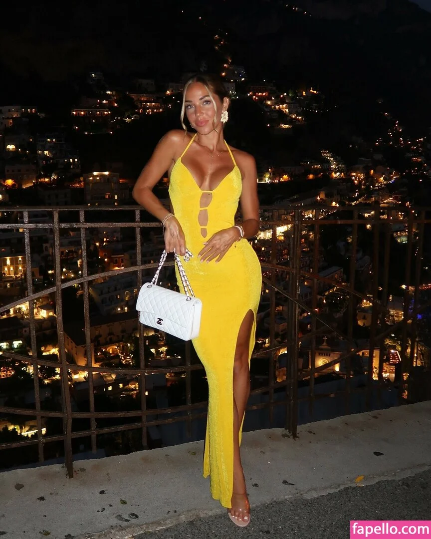 Maddy Burciaga Onlyfans Photo Gallery 