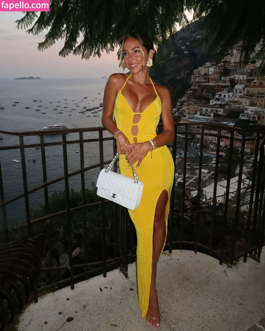 Maddy Burciaga Onlyfans Photo Gallery 