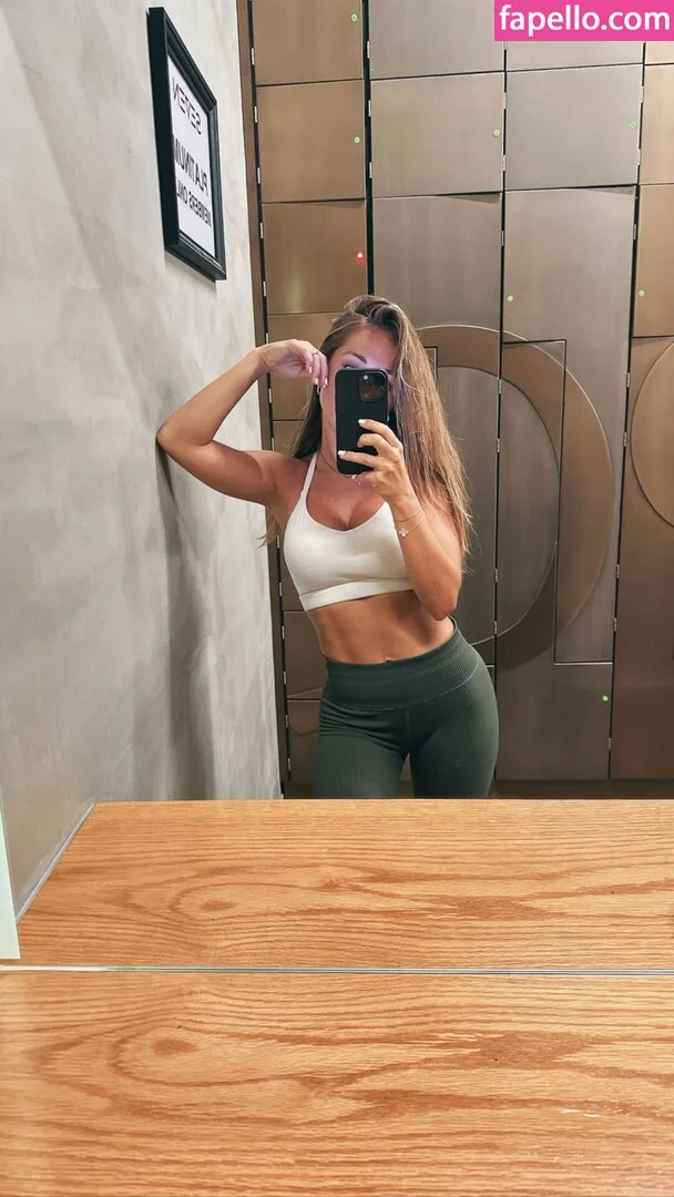 Maddy Burciaga Onlyfans Photo Gallery 