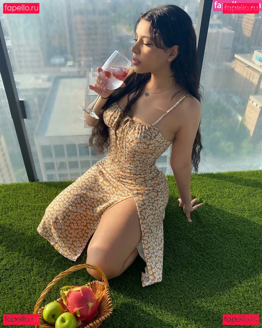 Tima Ibrahim Onlyfans Photo Gallery 