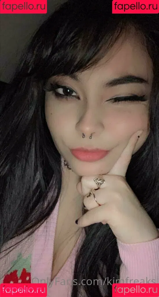 kimfreaks Onlyfans Photo Gallery 