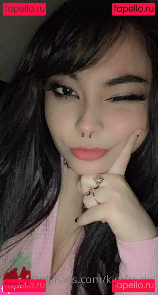 kimfreaks Onlyfans Photo Gallery 