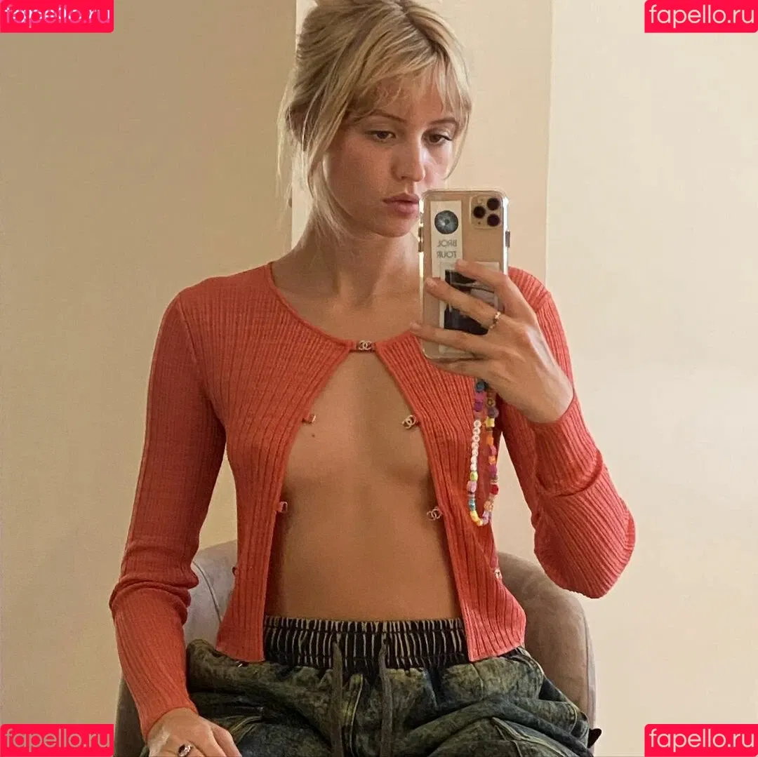 Angele Onlyfans Photo Gallery 