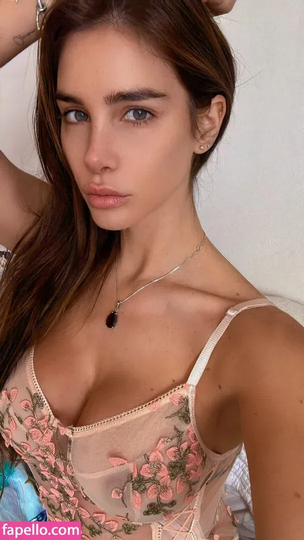 Fran Undurraga Onlyfans Photo Gallery 