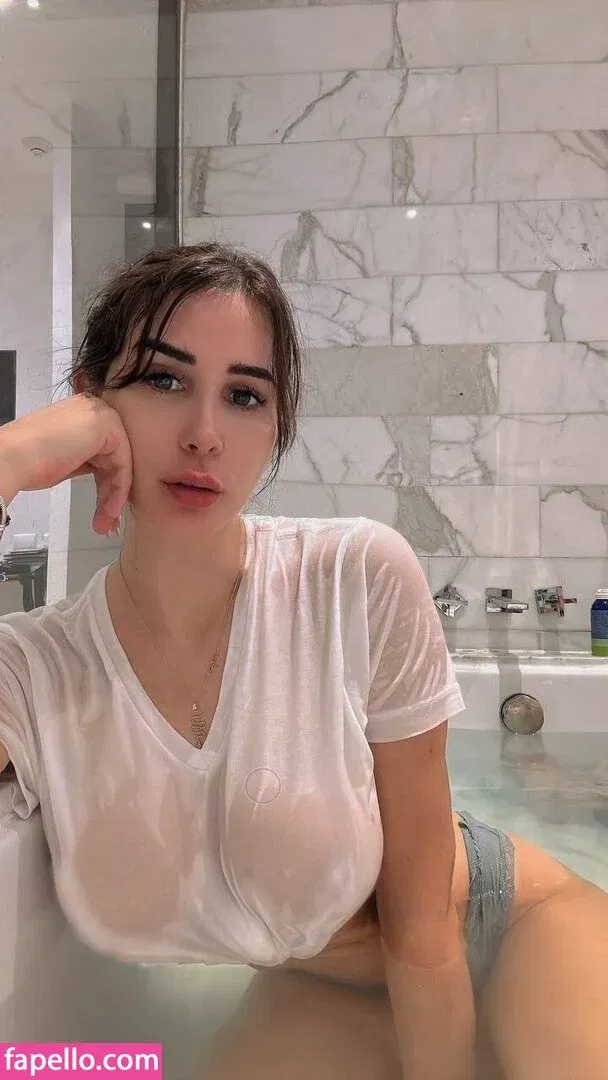 Fran Undurraga Onlyfans Photo Gallery 