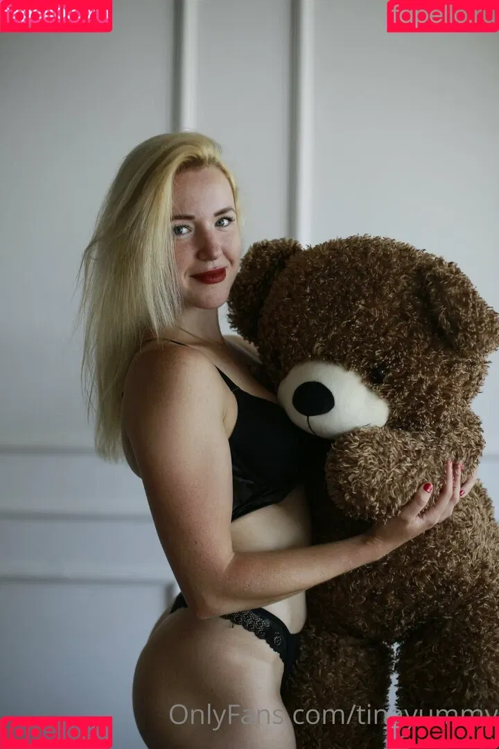 tinayummyfree Onlyfans Photo Gallery 