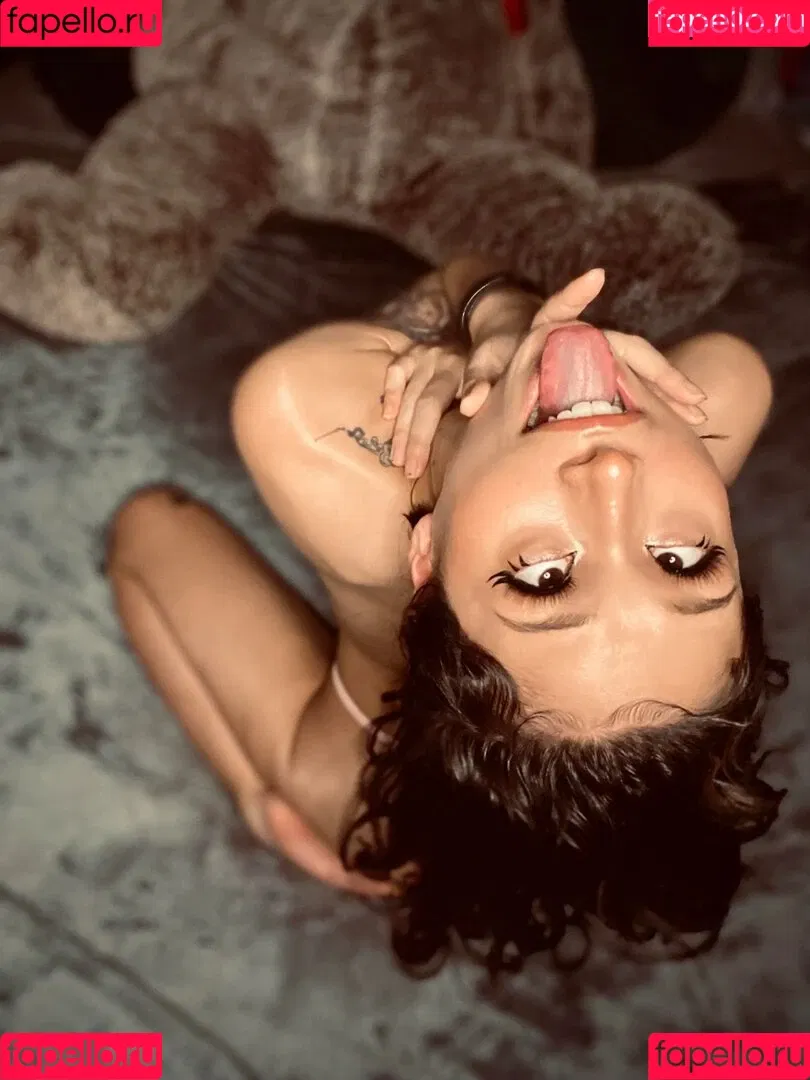 Bunny Buggs Onlyfans Photo Gallery 