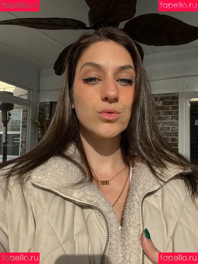 justraee Onlyfans Photo Gallery 