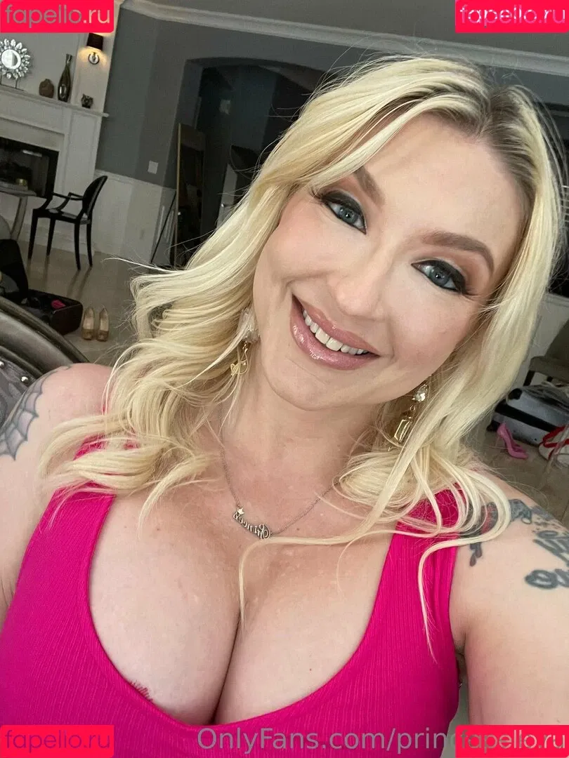 princessleya Onlyfans Photo Gallery 
