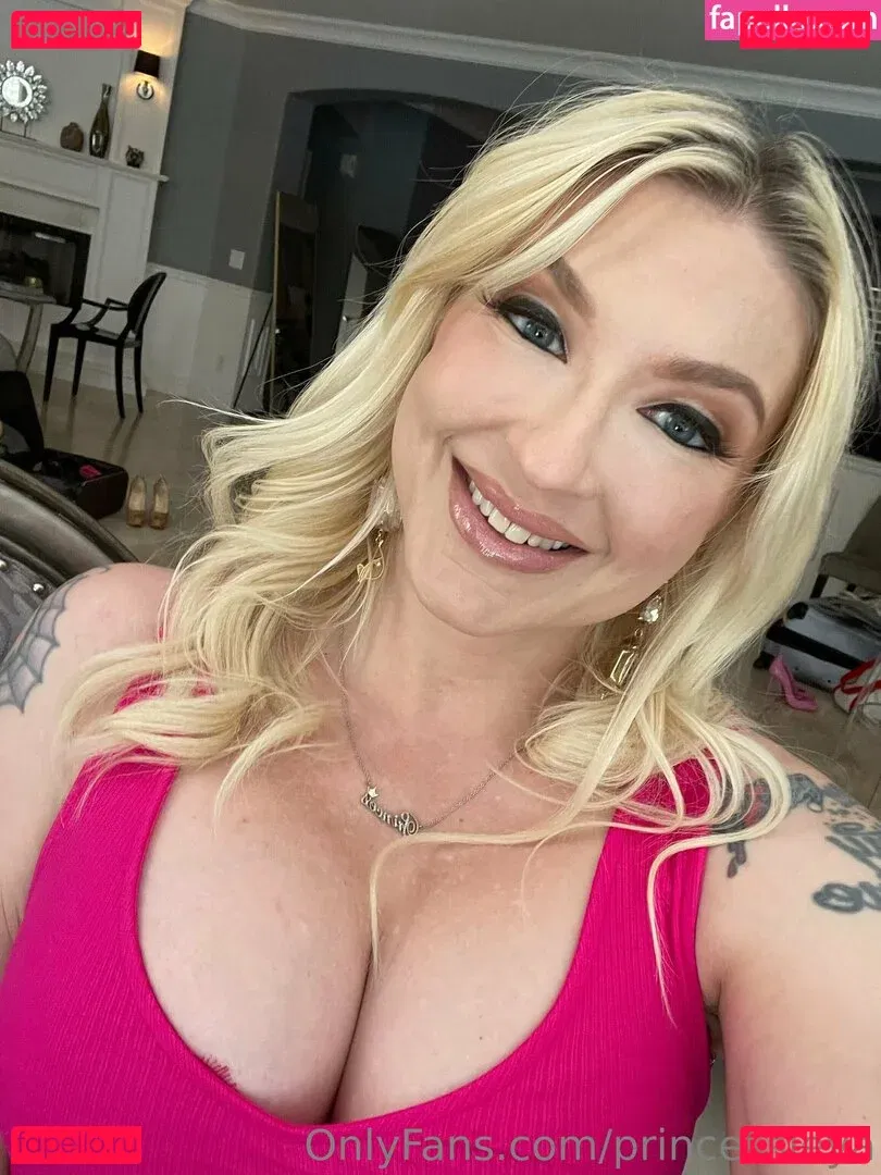 princessleya Onlyfans Photo Gallery 