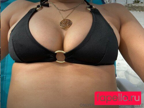 annaharvillee Nude Onlyfans Photo 14