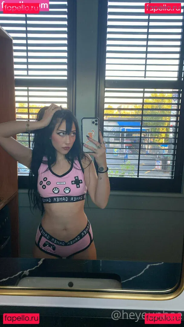 heyeunhae Onlyfans Photo Gallery 