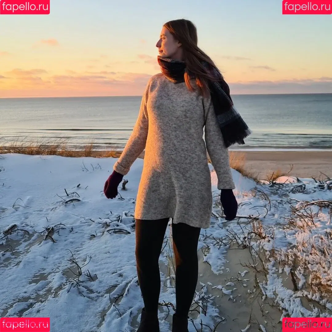 Kate Quinn Onlyfans Photo Gallery 
