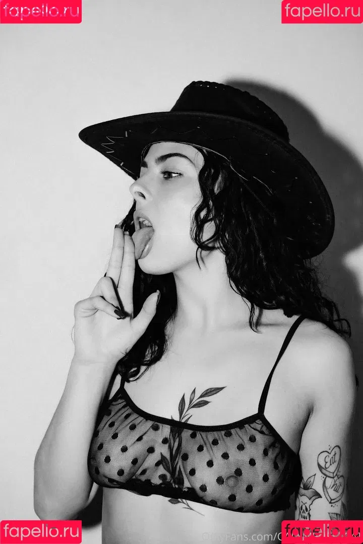 Callmehellcat Onlyfans Photo Gallery 