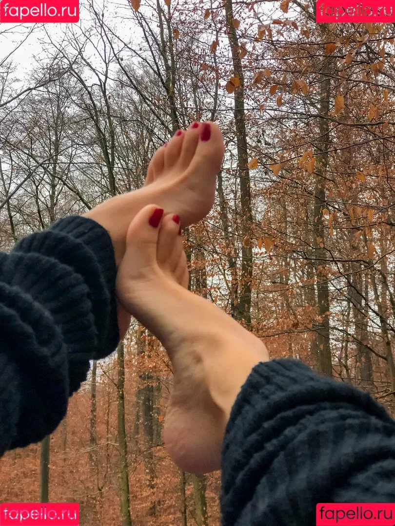sofiaforfeet Onlyfans Photo Gallery 