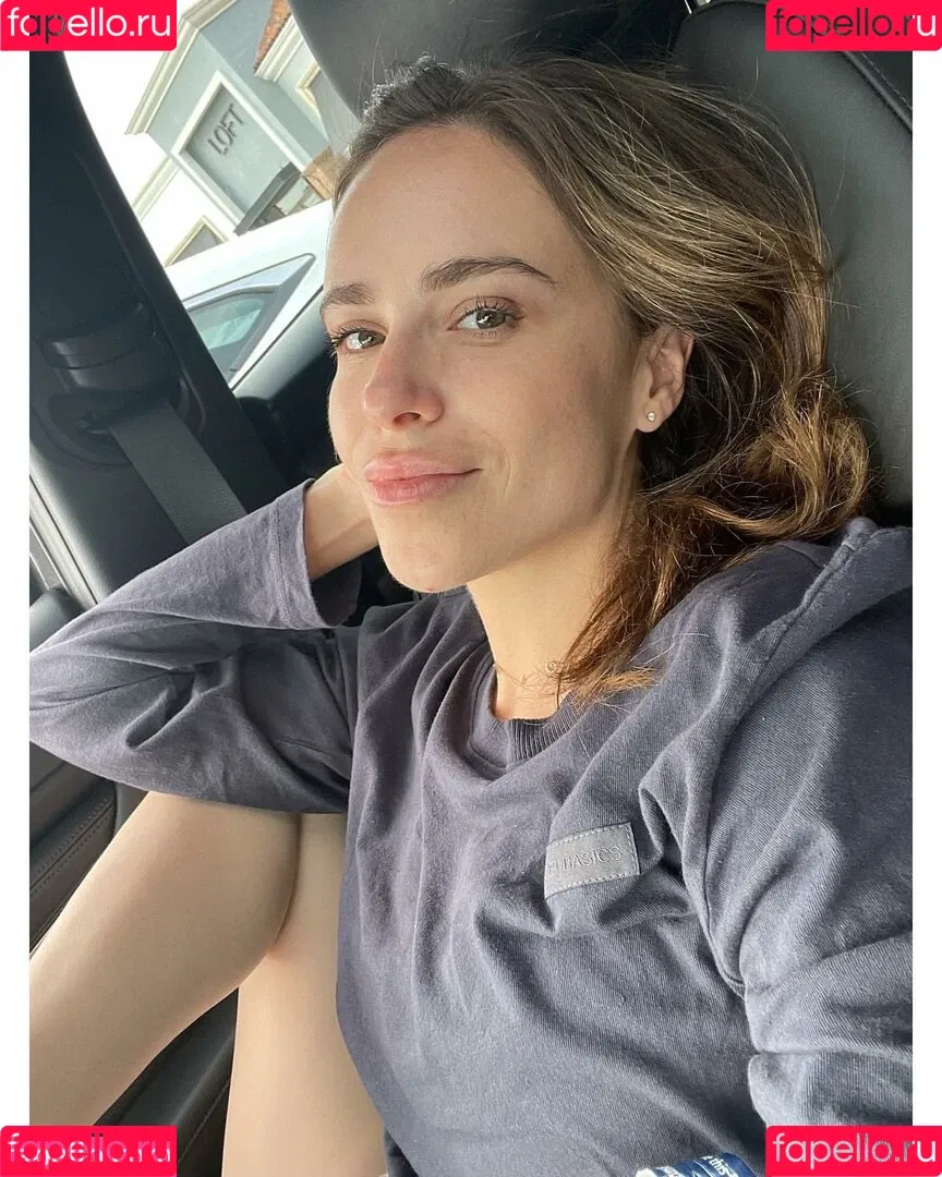 Nicolle Gironda Onlyfans Photo Gallery 