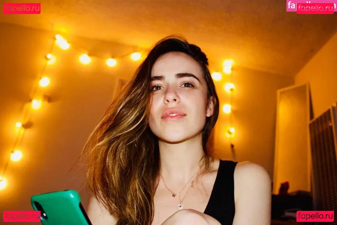 Nicolle Gironda Onlyfans Photo Gallery 