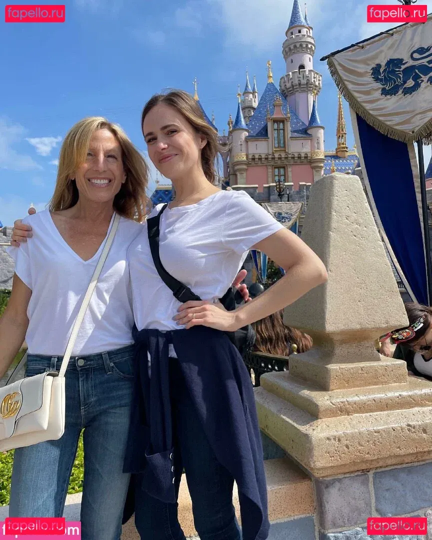 Nicolle Gironda Onlyfans Photo Gallery 