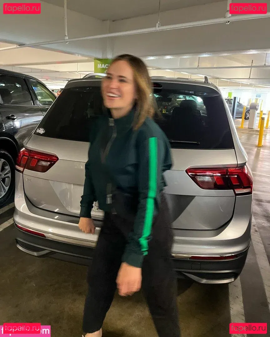 Nicolle Gironda Onlyfans Photo Gallery 