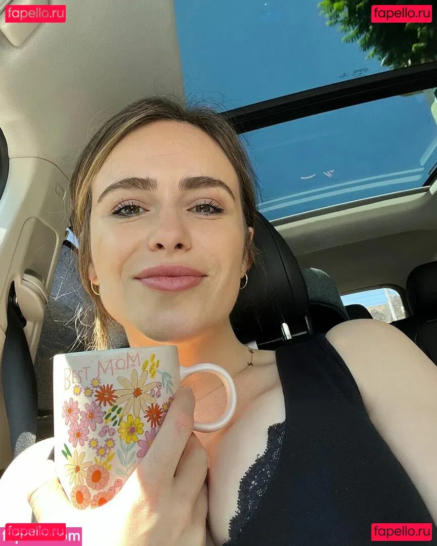 Nicolle Gironda Onlyfans Photo Gallery 