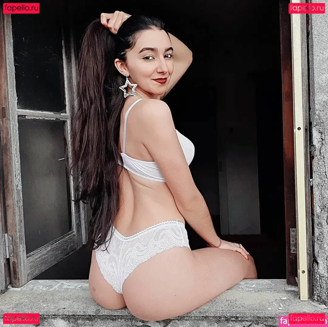 Sofia Morais Onlyfans Photo Gallery 