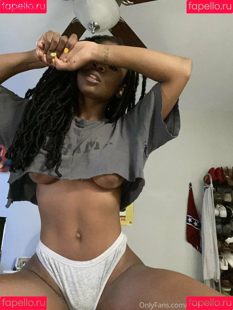 thehazelgrace Onlyfans Photo Gallery 