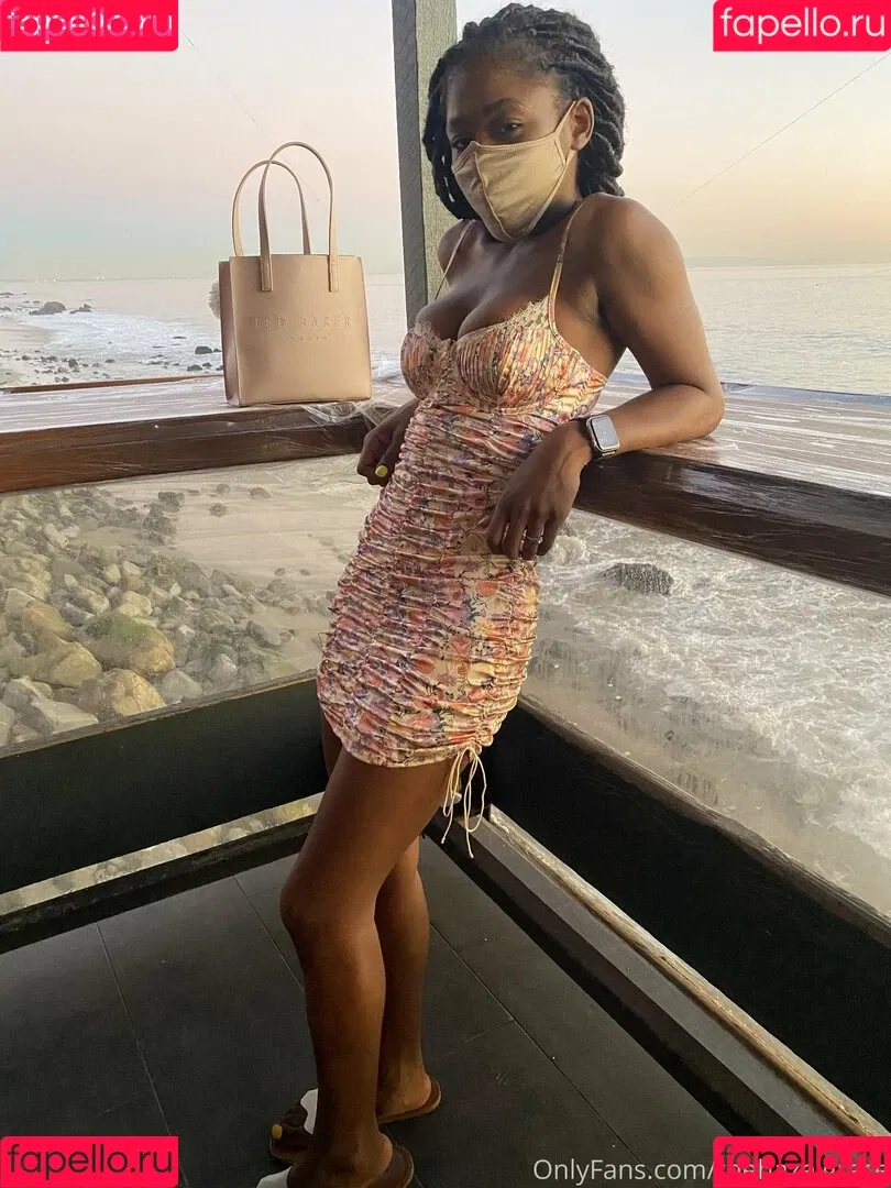 thehazelgrace Onlyfans Photo Gallery 