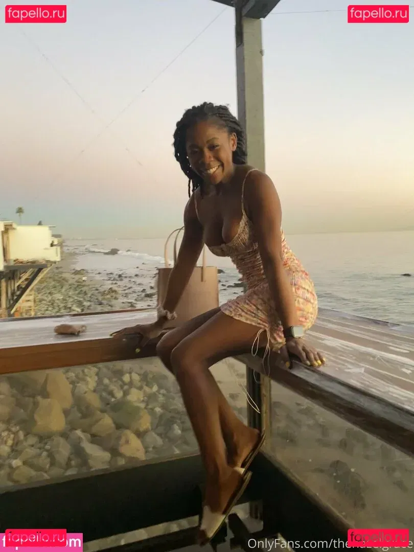 thehazelgrace Onlyfans Photo Gallery 