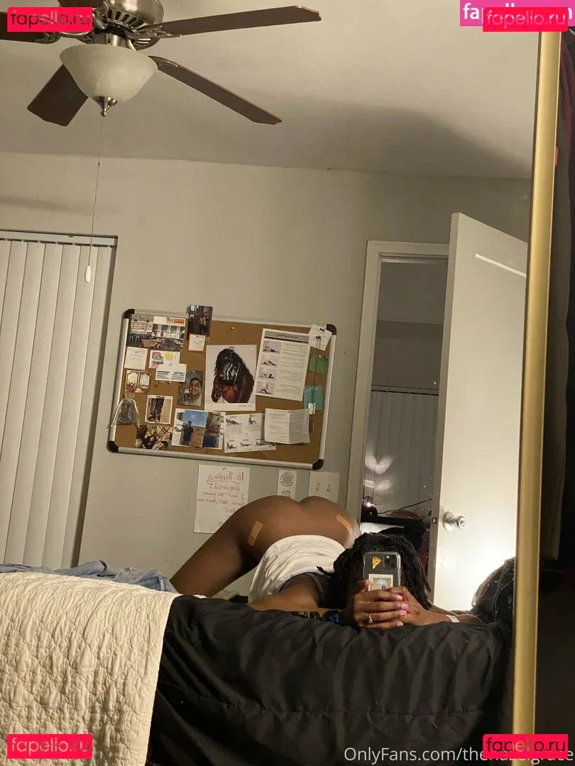 thehazelgrace Onlyfans Photo Gallery 