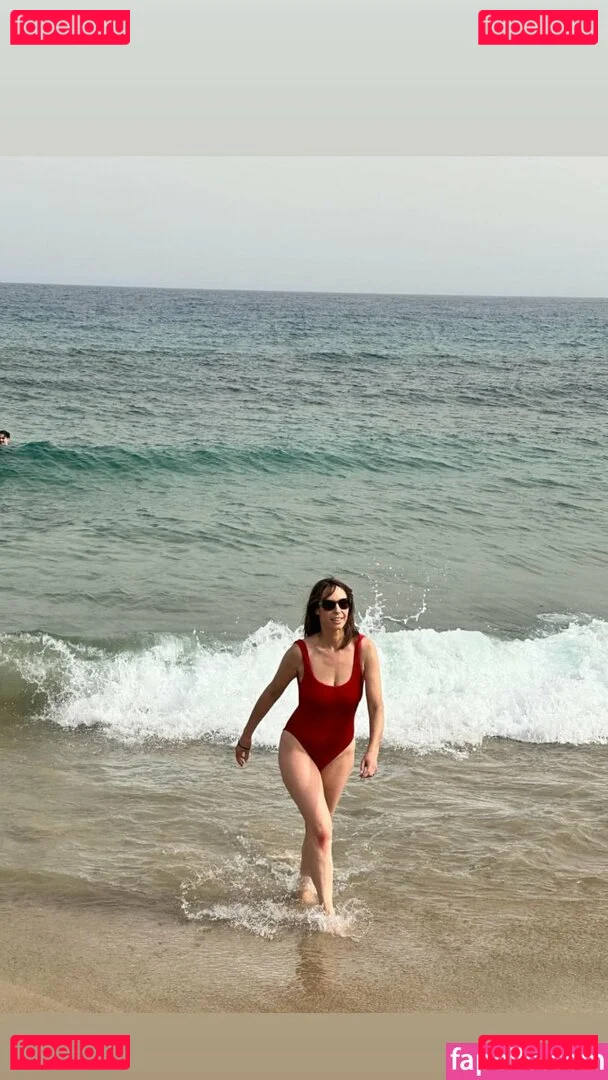 Alex Jones Onlyfans Photo Gallery 