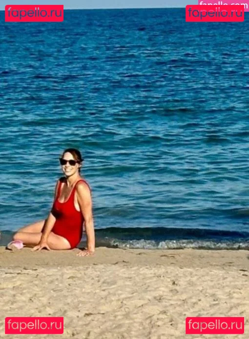 Alex Jones Onlyfans Photo Gallery 