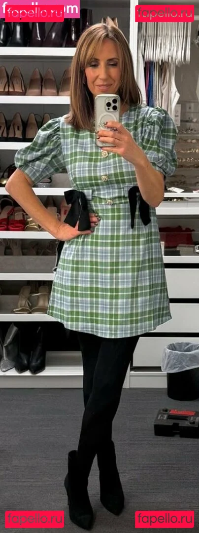 Alex Jones Onlyfans Photo Gallery 