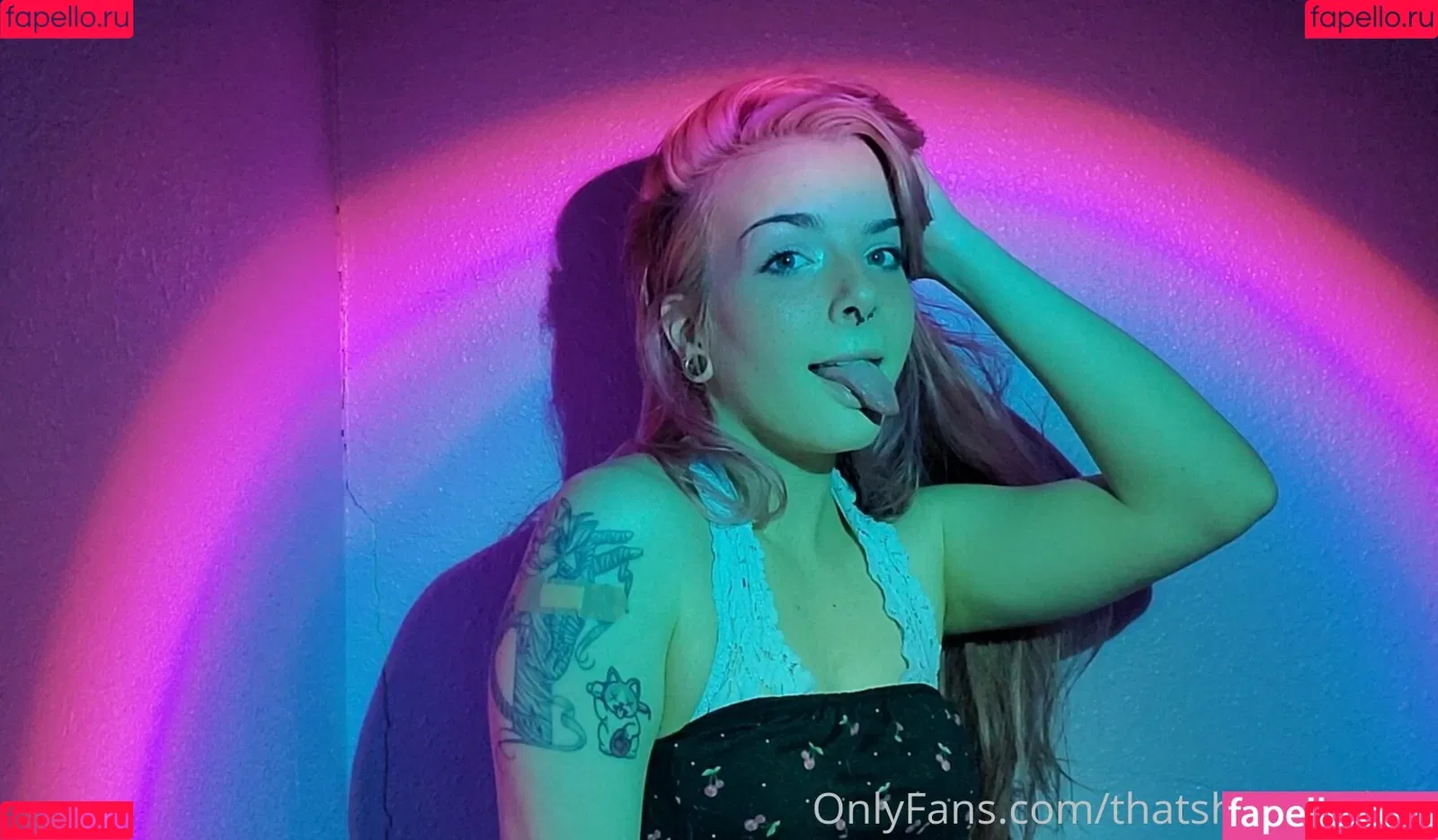 lilydarkofree Onlyfans Photo Gallery 