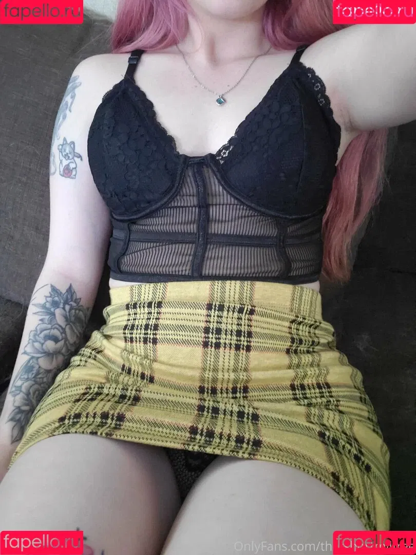 lilydarkofree Onlyfans Photo Gallery 