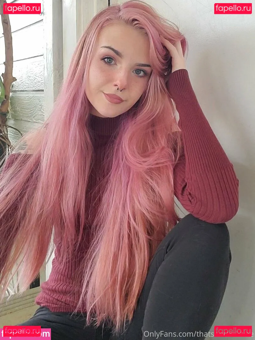 lilydarkofree Onlyfans Photo Gallery 