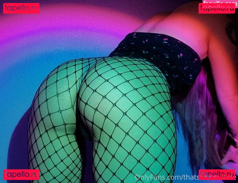 lilydarkofree Onlyfans Photo Gallery 