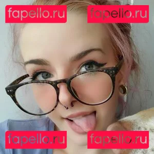 lilydarkofree Onlyfans Photo Gallery 