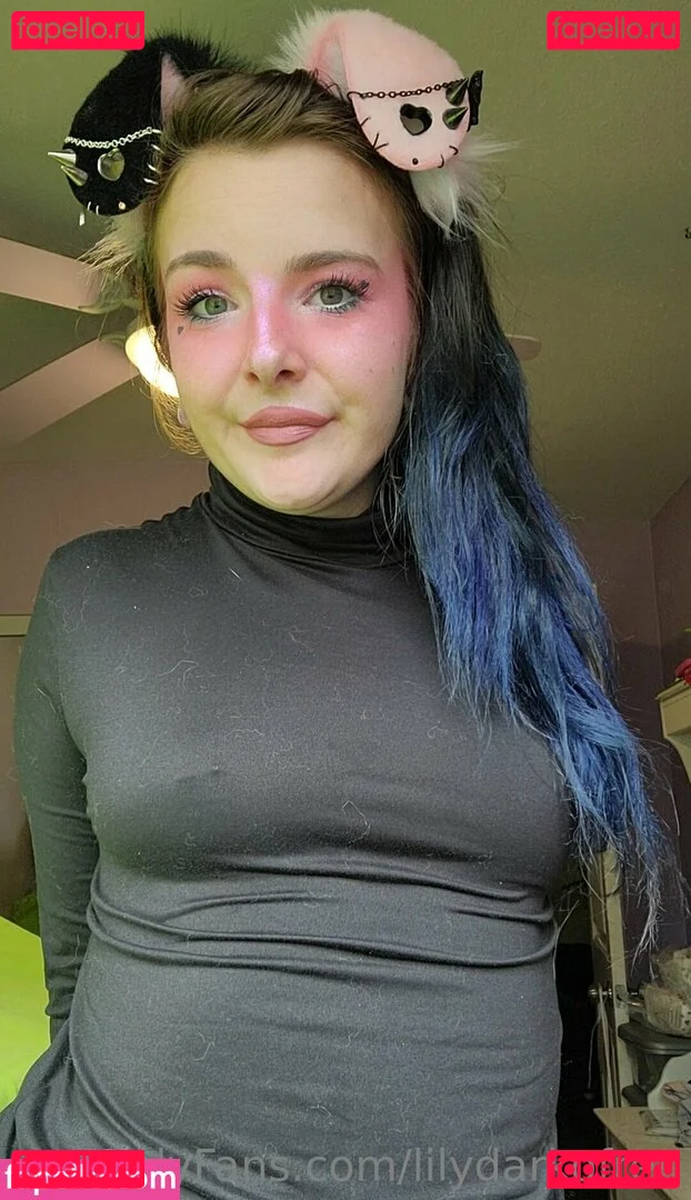 lilydarkofree Onlyfans Photo Gallery 