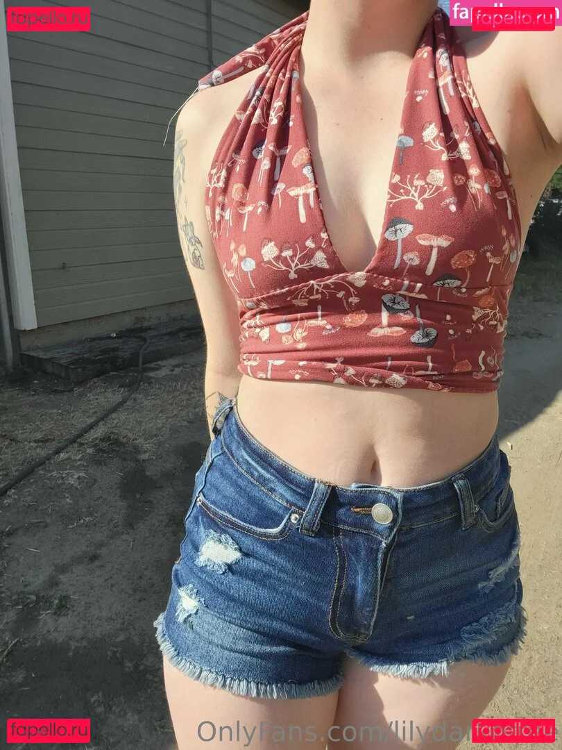 lilydarkofree Onlyfans Photo Gallery 