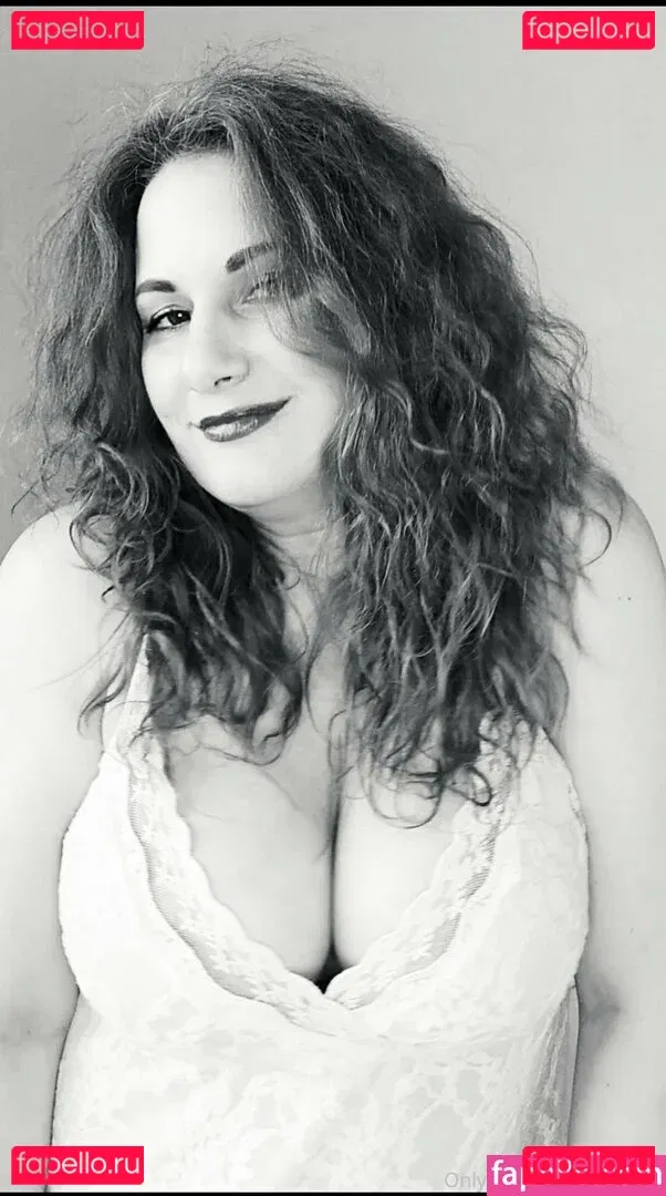 kira_lady Onlyfans Photo Gallery 