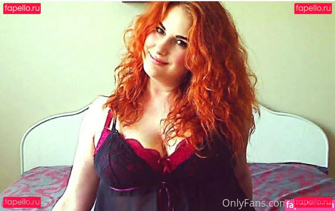 kira_lady Onlyfans Photo Gallery 