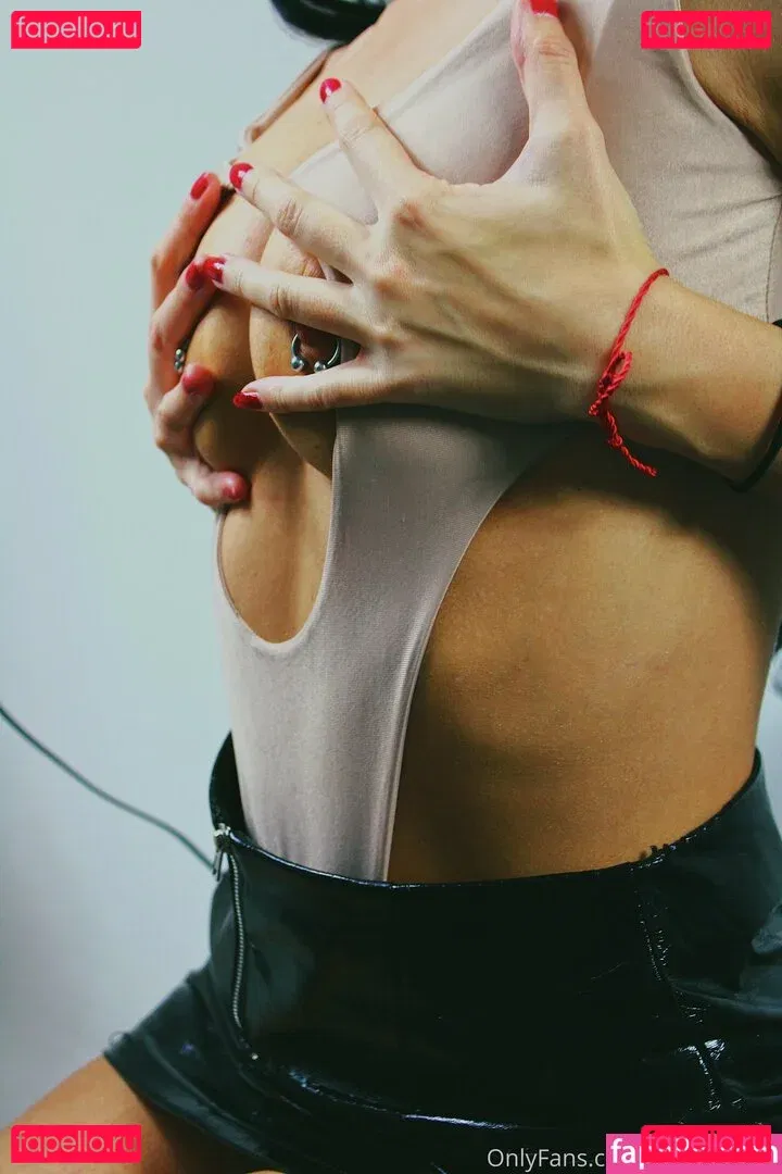 lisagallofree Onlyfans Photo Gallery 