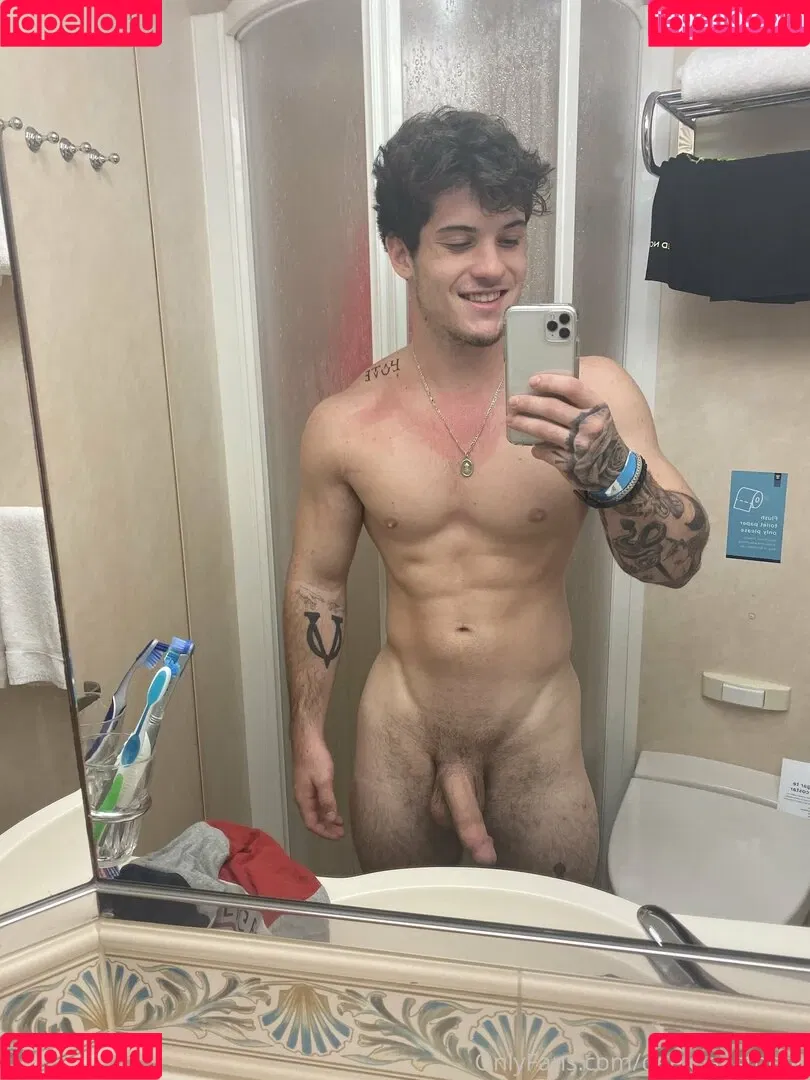 deek_aesthetic Onlyfans Photo Gallery 